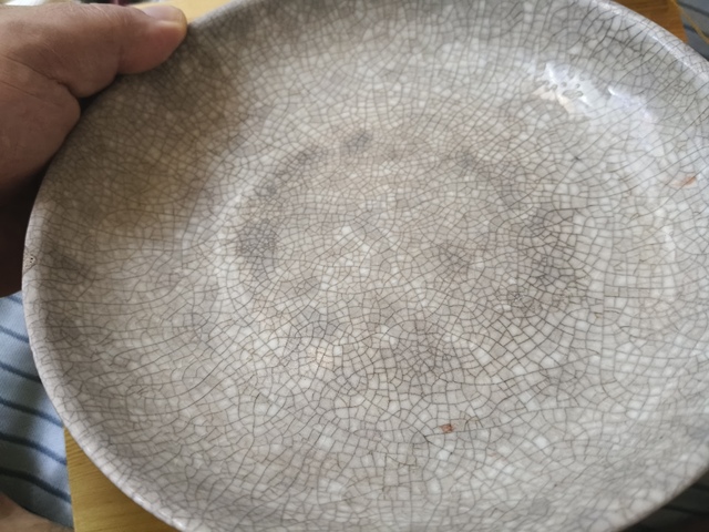 古玩陶瓷哥釉盤真品鑒賞圖