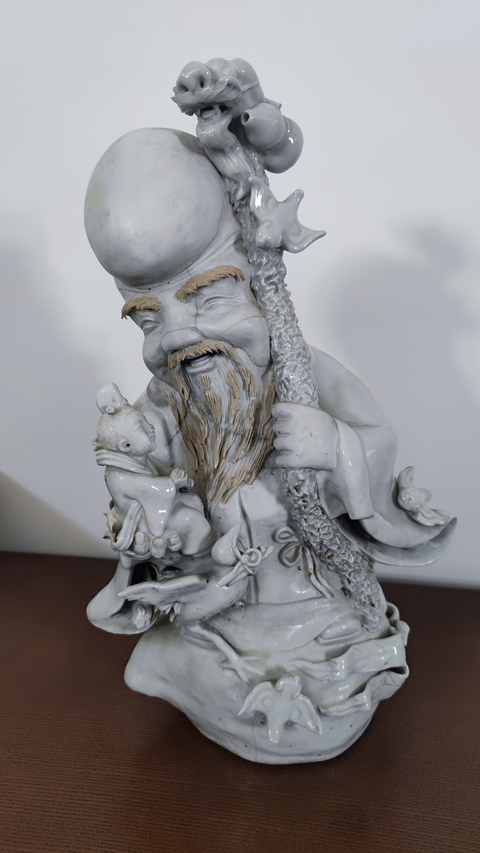 古玩陶瓷白釉壽星造像真品鑒賞圖