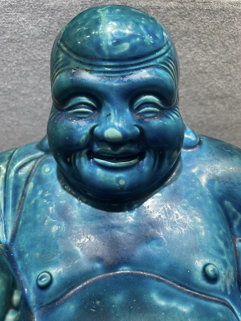 古玩陶瓷孔雀藍釉彌勒笑佛真品鑒賞圖