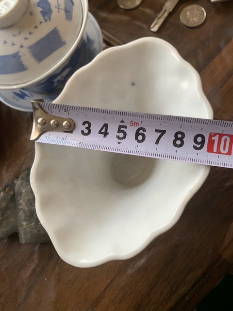 古玩陶瓷德化白瓷龍虎杯真品鑒賞圖