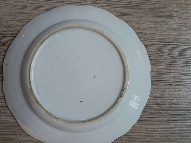 古玩陶瓷道光粉彩人物盤真品鑒賞圖