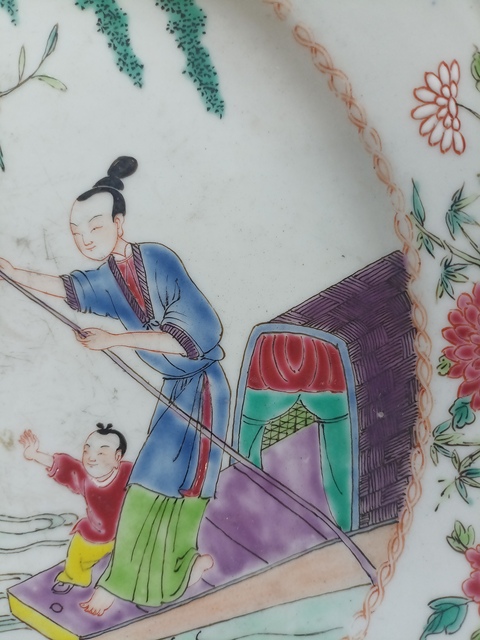古玩陶瓷道光粉彩人物盤真品鑒賞圖