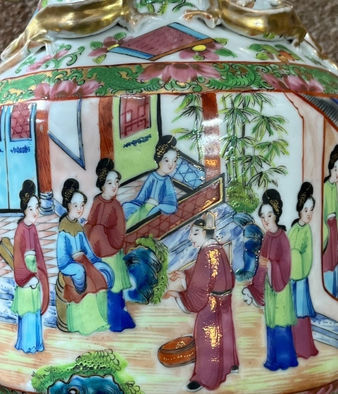 古玩陶瓷咸豐廣彩盤口瓶真品鑒賞圖