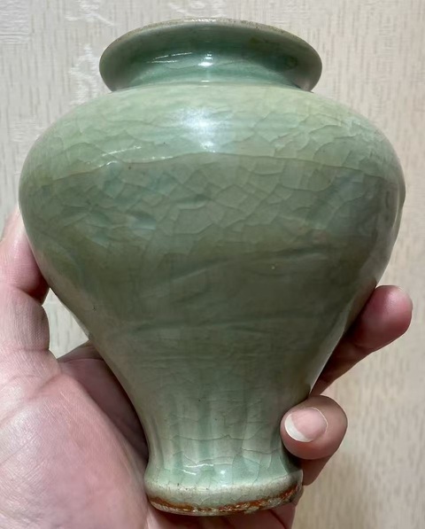 古玩陶瓷元代龍泉窯刻花侈口罐真品鑒賞圖