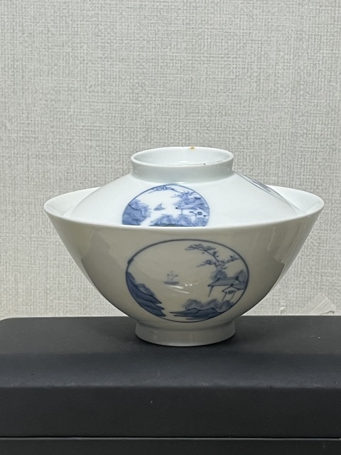 古玩陶瓷日本明治青花山水人物詩文蓋碗真品鑒賞圖
