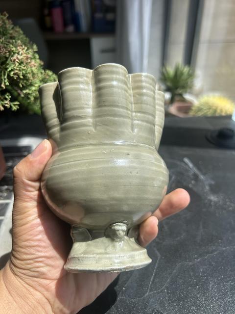 古玩陶瓷五代耀州窯青瓷花口尊真品鑒賞圖