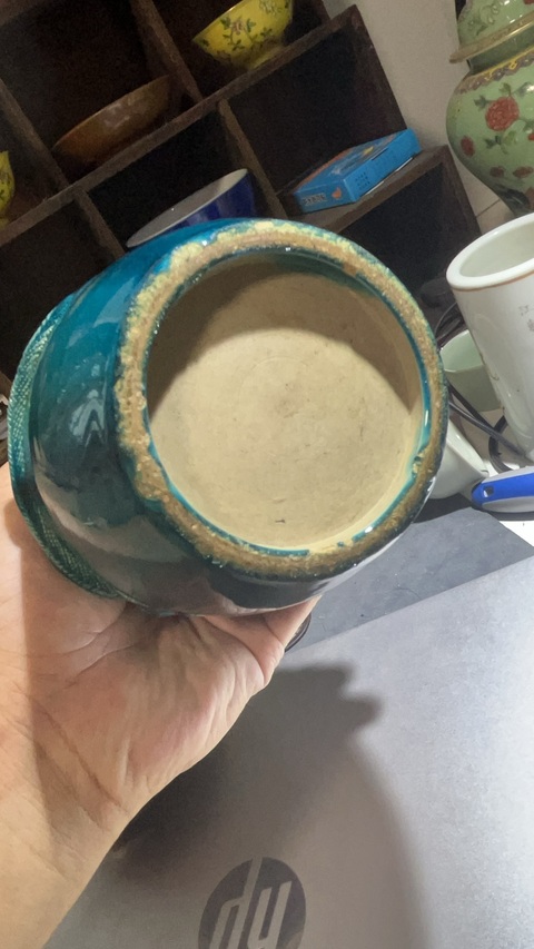 古玩陶瓷孔雀藍釉貼塑龍紋葫蘆瓶真品鑒賞圖