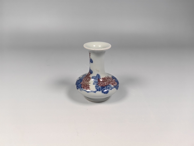 古玩陶瓷民國解放初青花釉里紅花卉紋荸薺瓶真品鑒賞圖