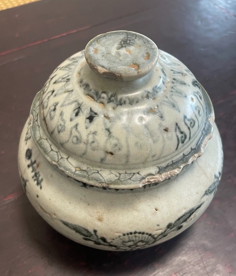 古玩陶瓷青花蓋罐真品鑒賞圖