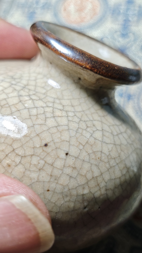古玩陶瓷哥釉石榴尊真品鑒賞圖