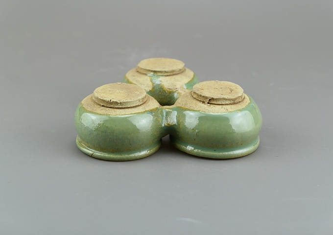 古玩陶瓷精品:明清綠釉三連洗（文房雅器）拍賣，當前價格76元