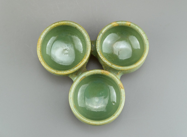 古玩陶瓷精品:明清綠釉三連洗（文房雅器）拍賣，當前價格76元