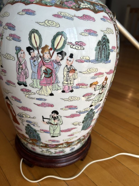 古玩陶瓷粉彩人物冬瓜罐真品鑒賞圖