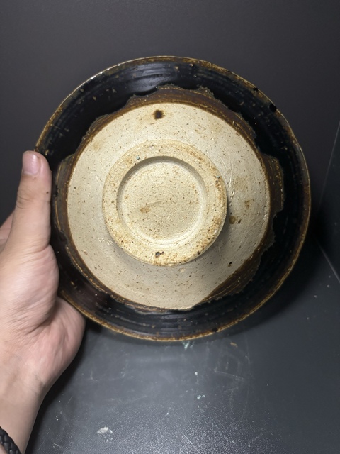 古玩陶瓷元·鐵銹紅狗舔碗拍賣,當前價格4500元