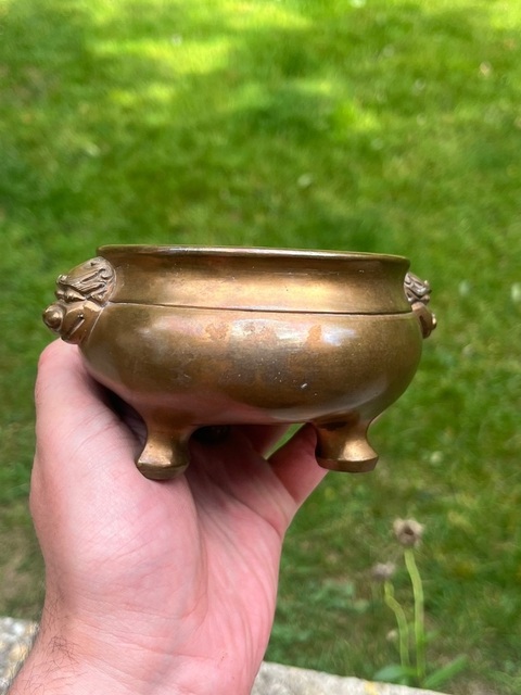 古玩銅器三足獸耳爐真品鑒賞圖