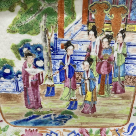 古玩陶瓷人物紋廣彩盤真品鑒賞圖