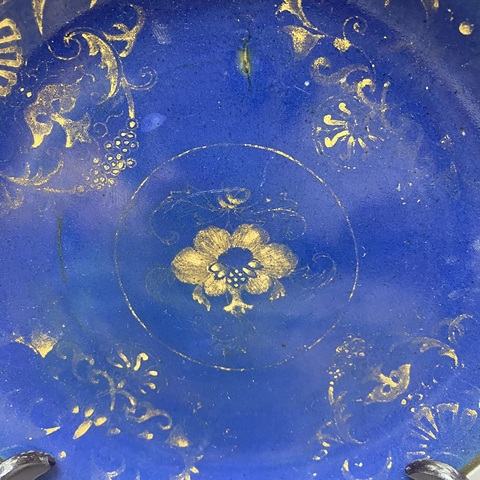 古玩陶瓷霽藍(lán)釉描金盤(pán)真品鑒賞圖