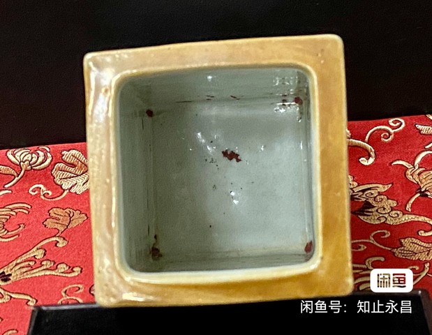 古玩陶瓷淺絳彩山水人物筆筒真品鑒賞圖