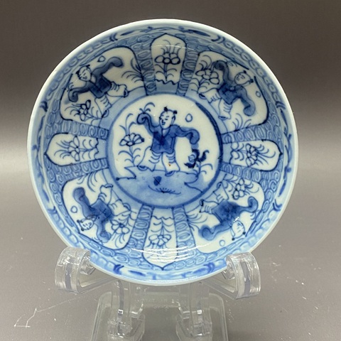 古玩陶瓷嬰戲紋青花盤真品鑒賞圖