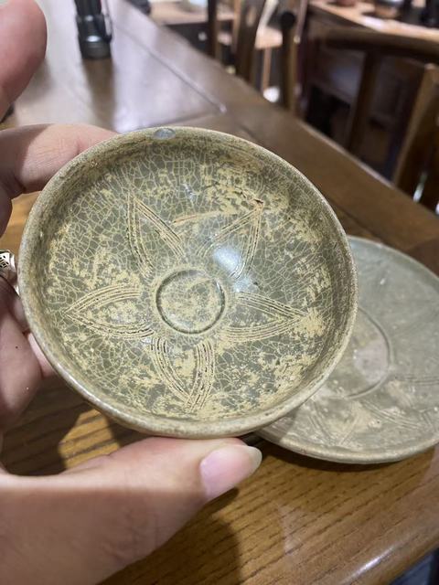 古玩陶瓷南朝湖南到福建窯口青瓷托、盞真品鑒賞圖
