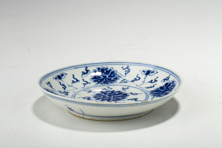 古玩陶瓷清晚·青花纏枝蓮紋盤拍賣,當前價格108元