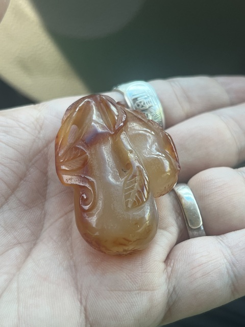 古玩玉器瑪瑙雕“瓜果墜”真品鑒賞圖