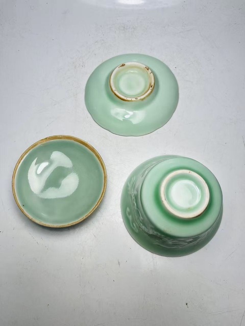 古玩陶瓷豆青釉蓋碗真品鑒賞圖