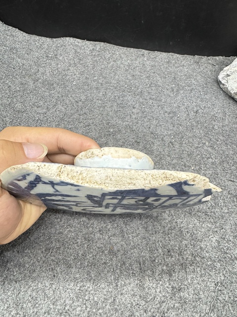 古玩陶瓷人物紋青花高足盤標(biāo)本真品鑒賞圖