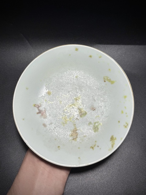 古玩陶瓷粉彩壓道紋盤真品鑒賞圖