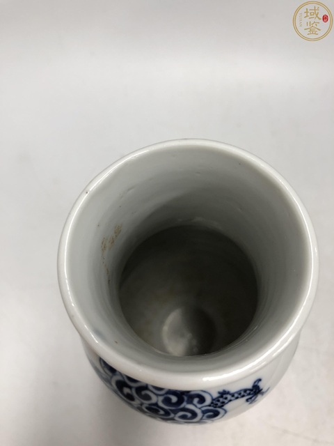 古玩陶瓷清晚·青花十二生肖紋瓶拍賣，當前價格10000元