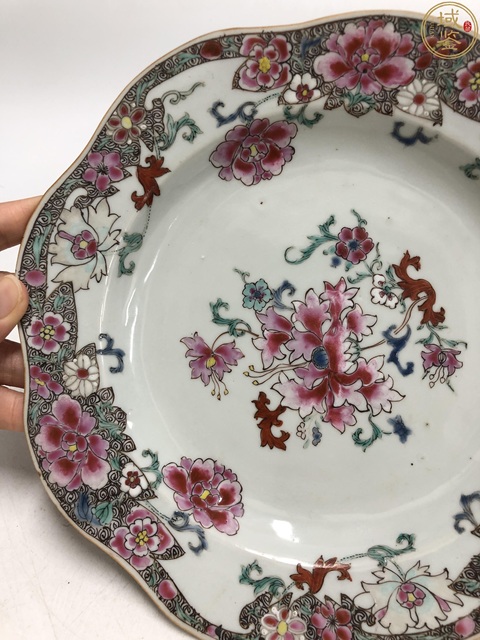 古玩陶瓷雍正·粉彩花卉紋花口盤拍賣,當前價格3500元