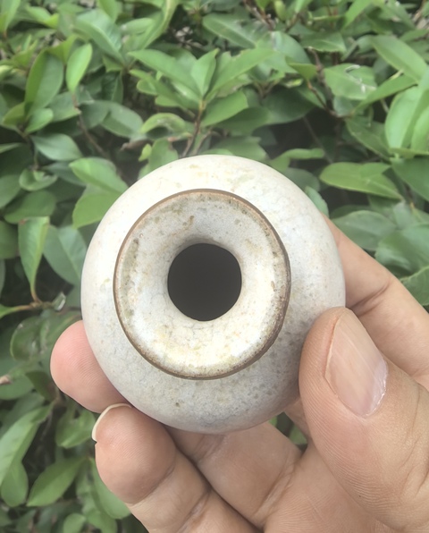 古玩陶瓷哥釉水盂真品鑒賞圖