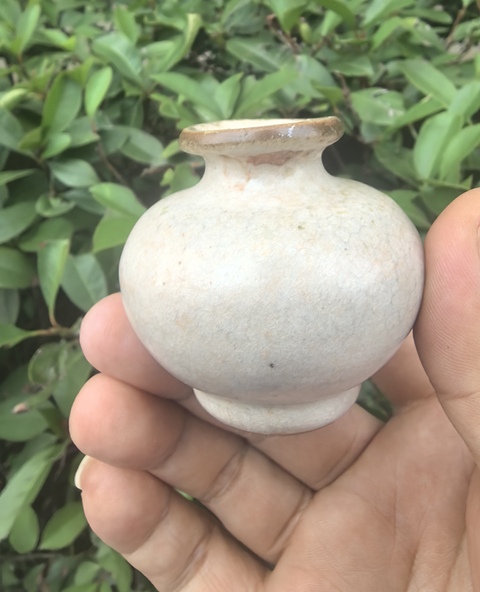 古玩陶瓷哥釉水盂真品鑒賞圖