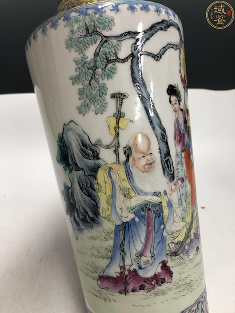 古玩陶瓷民國·洪憲年制款粉彩福祿壽三星人物紋棒槌瓶拍賣，當前價格12000元