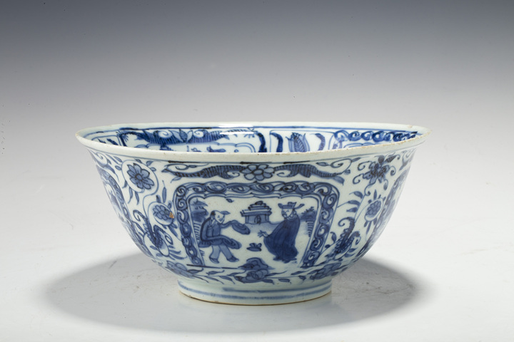 古玩陶瓷明末清初·青花開窗山水高士花卉紋大碗拍賣，當前價格16744元