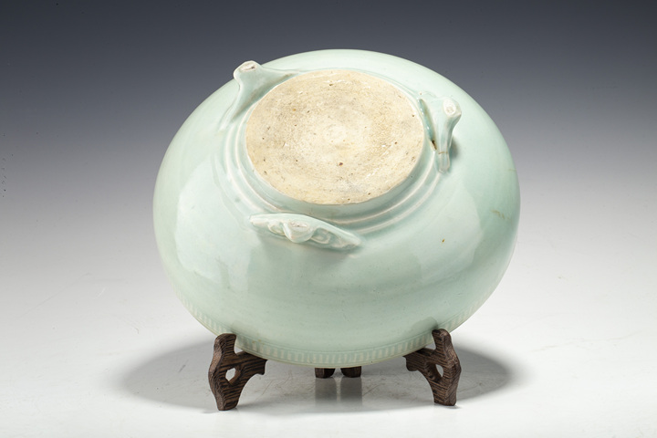 古玩陶瓷清·青釉弦紋獸足香爐真品鑒賞圖