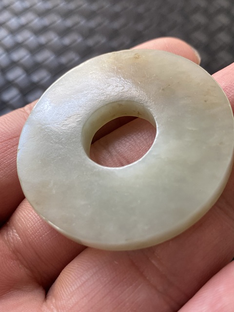 古玩玉器清代和田玉雕“素紋璧”拍賣，當前價格3500元