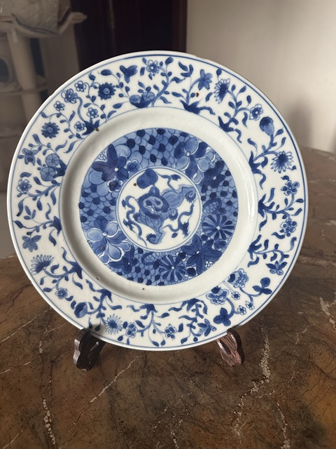 古玩陶瓷清早期 青花獅子戲球紋盤拍賣，當前價格1200元