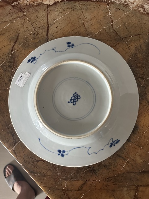 古玩陶瓷清早期 青花獅子戲球紋盤拍賣，當前價格1200元