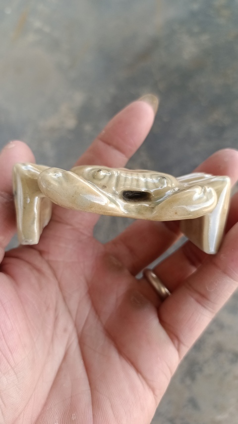 古玩陶瓷民國(guó)仿生瓷筆架(墨床)真品鑒賞圖