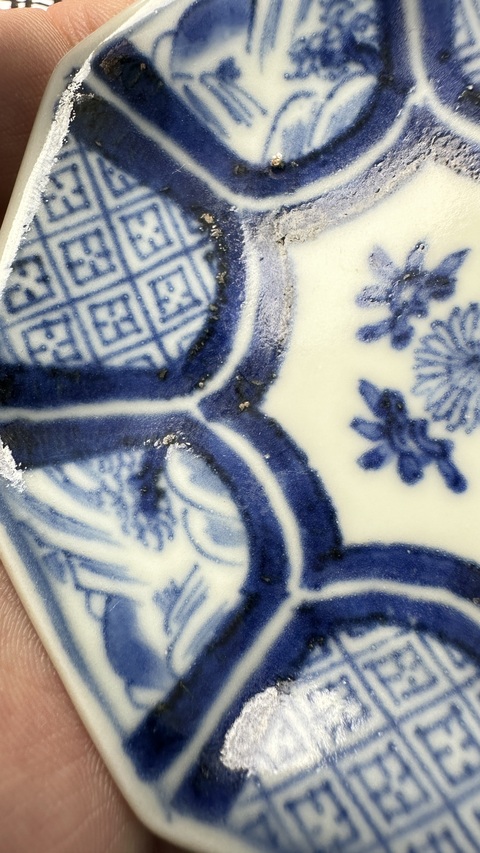 古玩陶瓷日本明治青花山水人物八方盤真品鑒賞圖