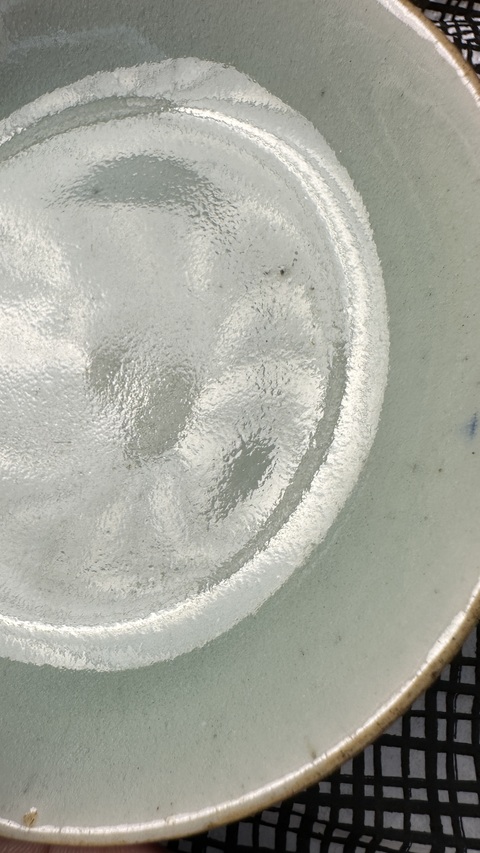 古玩陶瓷豆青釉盤真品鑒賞圖