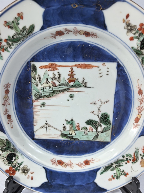 古玩陶瓷清康熙.灑藍(lán)五彩山水樓閣人物賞盤拍賣,當(dāng)前價(jià)格3760元