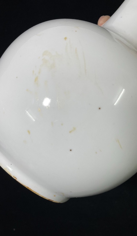 古玩陶瓷白釉天球瓶真品鑒賞圖
