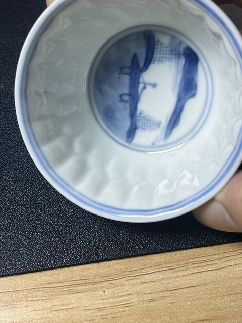 古玩陶瓷山水紋青花杯真品鑒賞圖