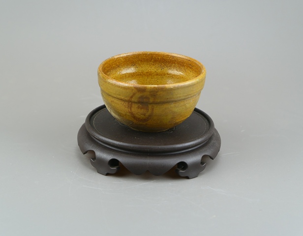 古玩陶瓷明末清初茶葉末釉茶盞拍賣，當前價格0元