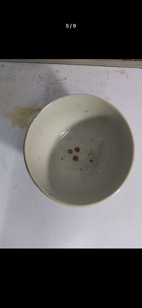 古玩陶瓷紅綠彩嬰戲圖茶碗真品鑒賞圖