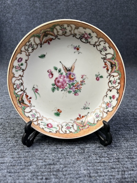 古玩陶瓷乾隆洋彩花卉紋盤真品鑒賞圖