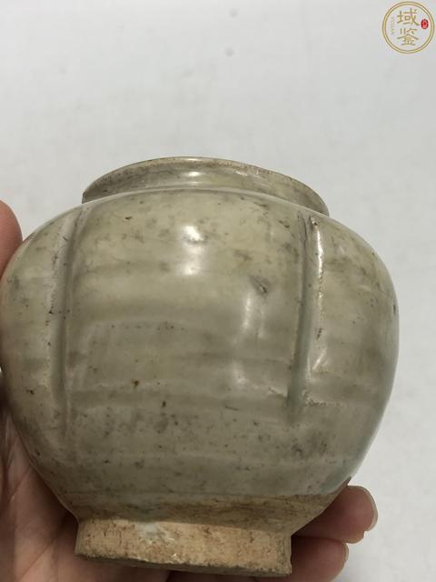 古玩陶瓷宋·青釉瓜棱小罐拍賣，當前價格1300元