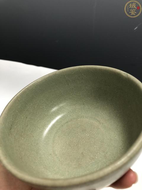 古玩陶瓷元末明初·青釉碗拍賣,當(dāng)前價格2700元